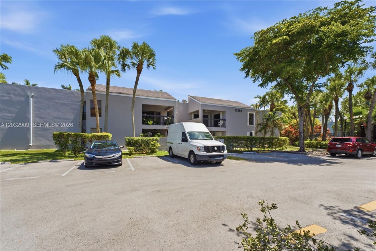 13280 SW 88th Ln, Unit 103B, Miami, FL 33186 Photo