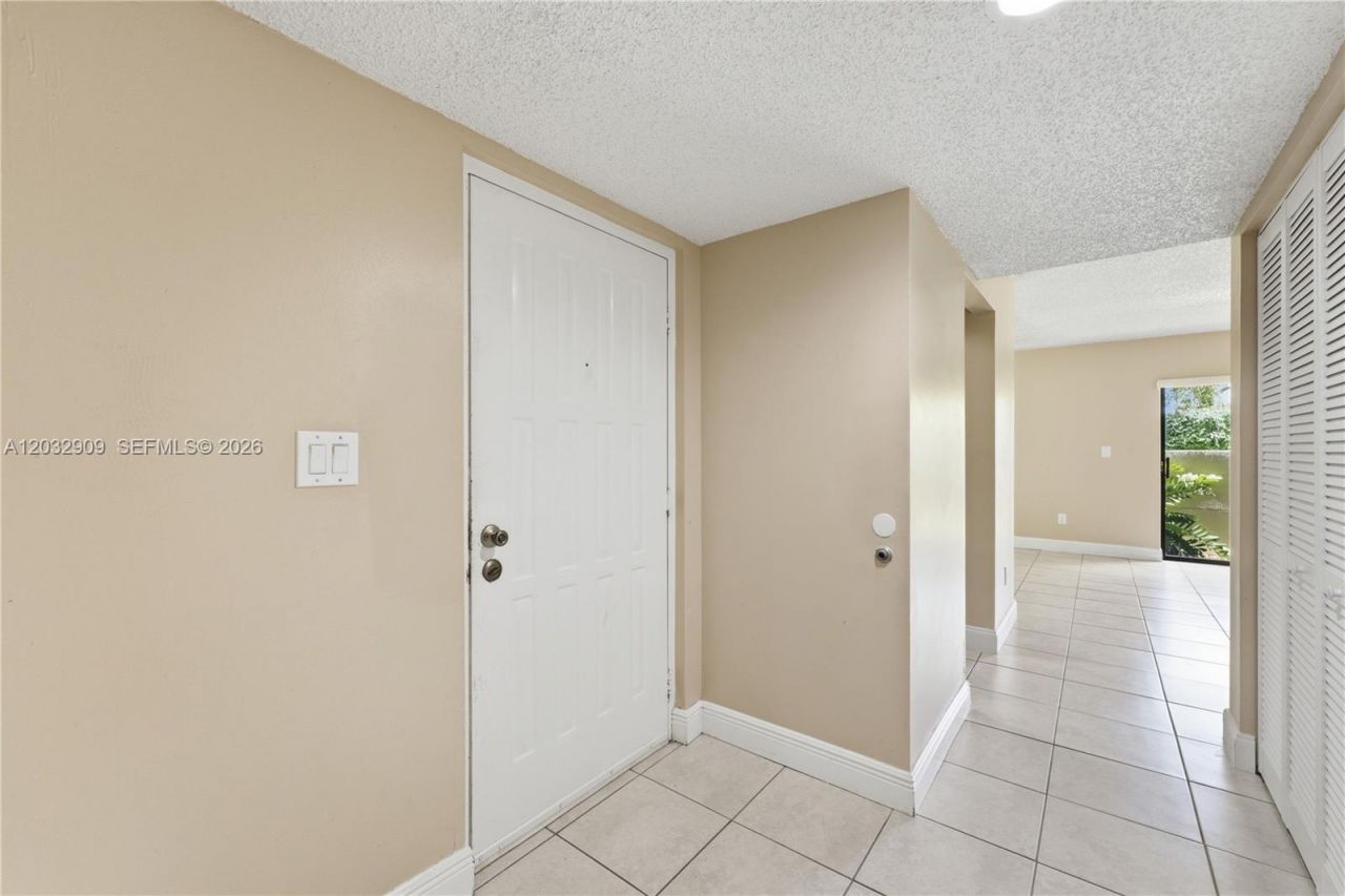 13280 SW 88th Ln, Unit 103B, Miami, FL 33186 Photo