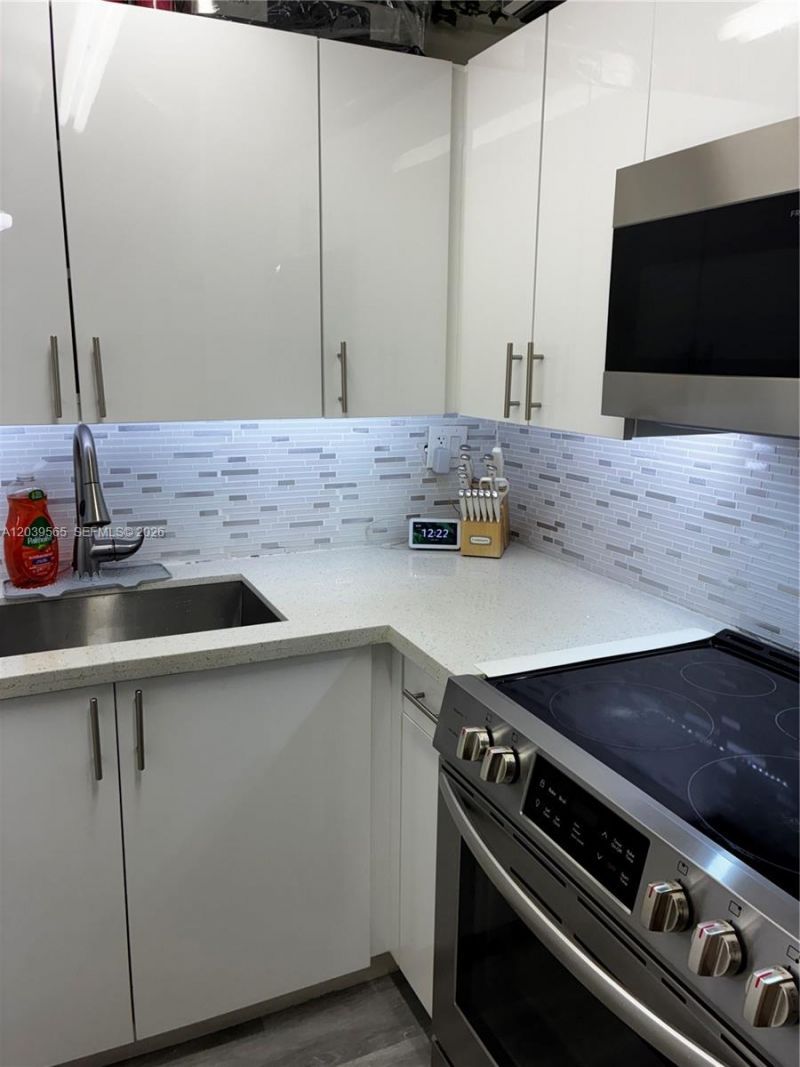 11101 Royal Palm Blvd, Unit 214, Coral Springs, FL 33065 Photo