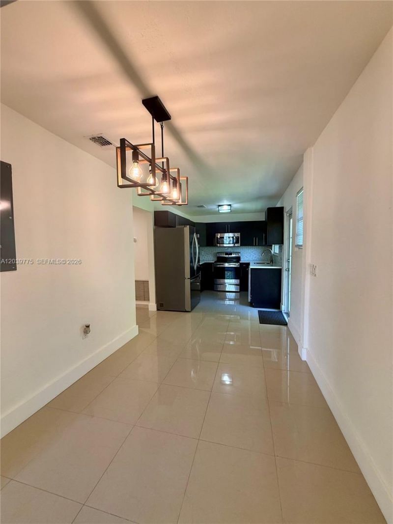 4456 SW 10th St , Miami, FL 33134 Photo