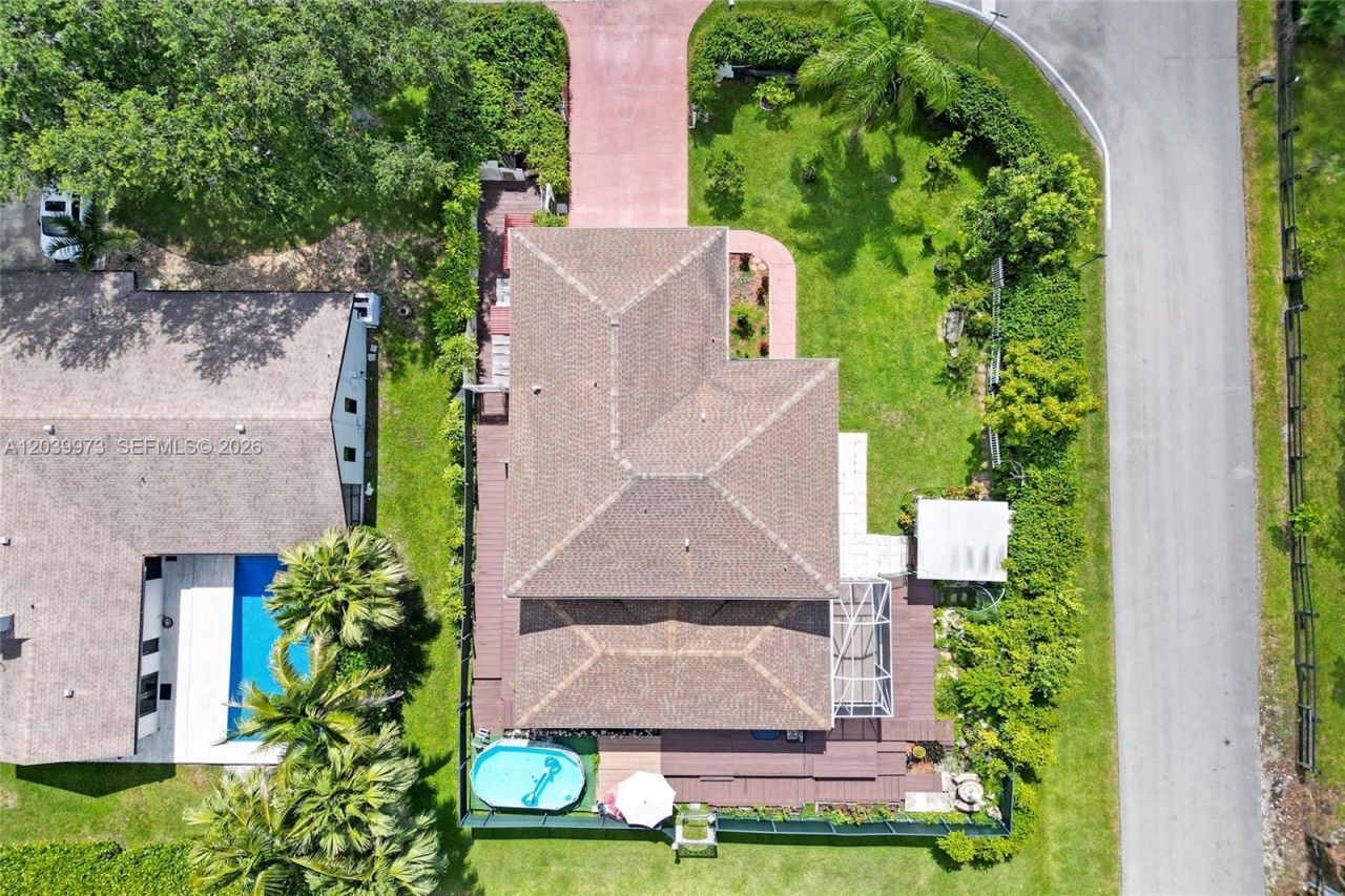 2151 NW 121st Ave , Plantation, FL 33323 Photo