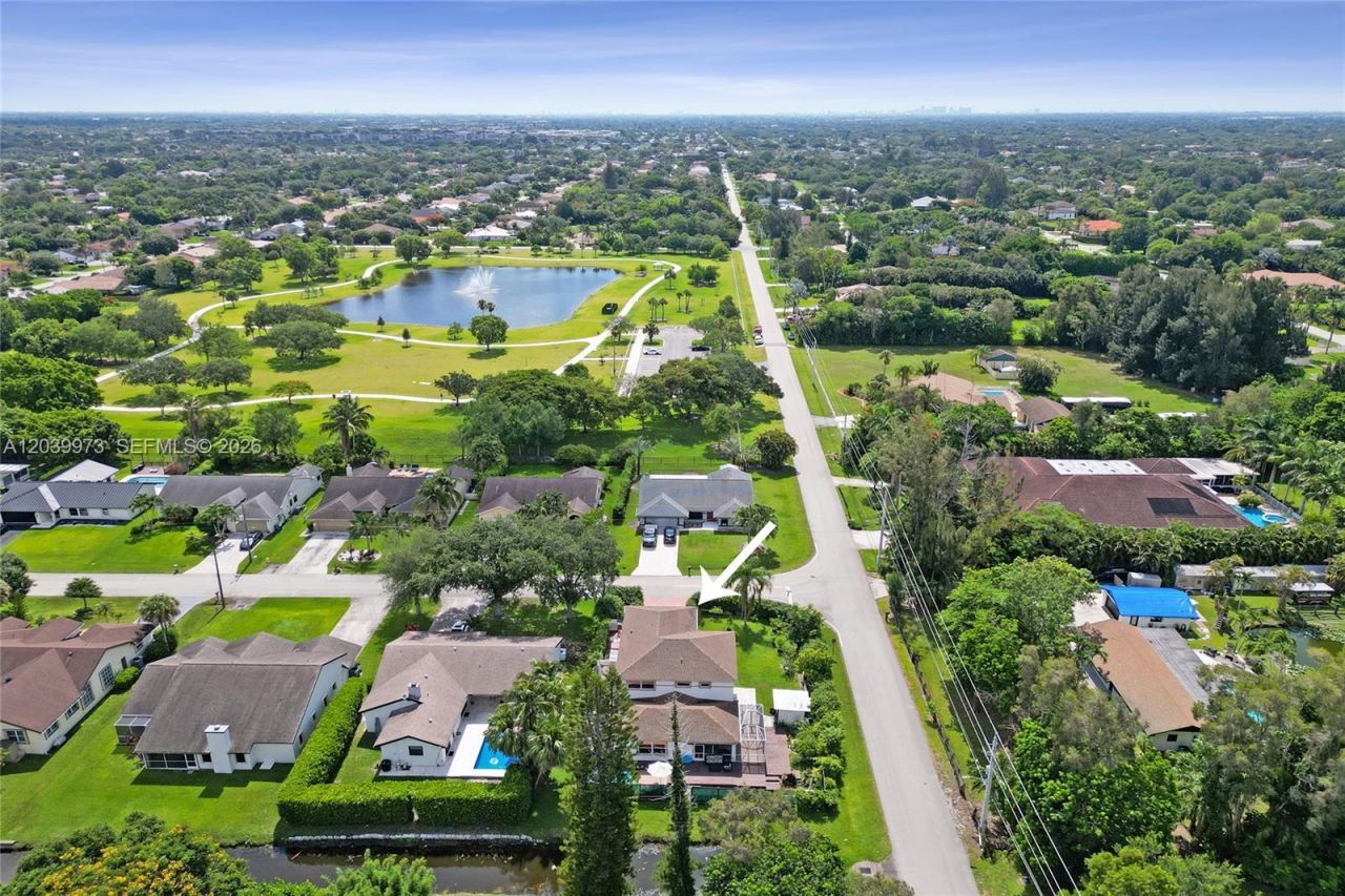 2151 NW 121st Ave , Plantation, FL 33323 Photo