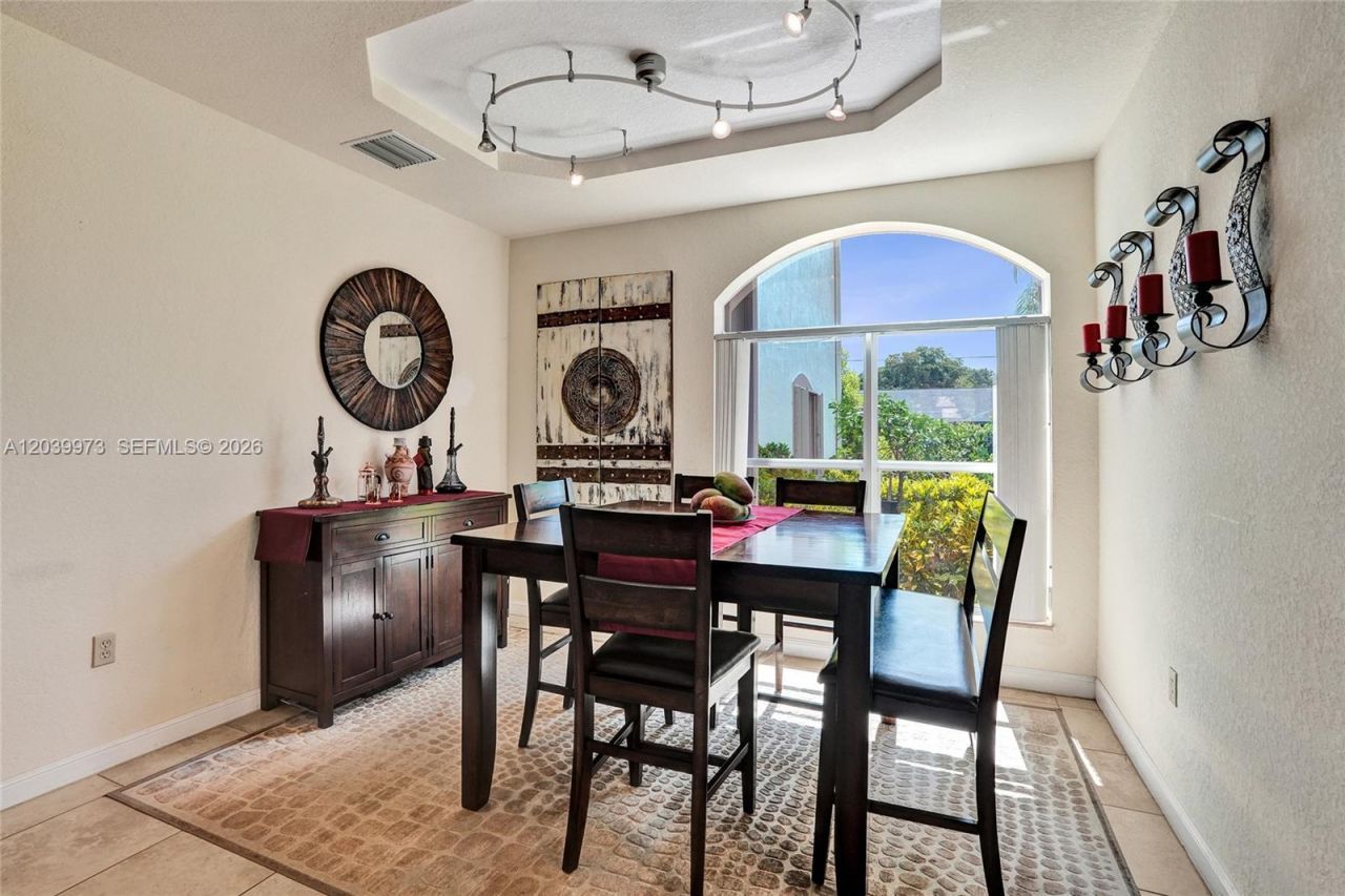 2151 NW 121st Ave , Plantation, FL 33323 Photo