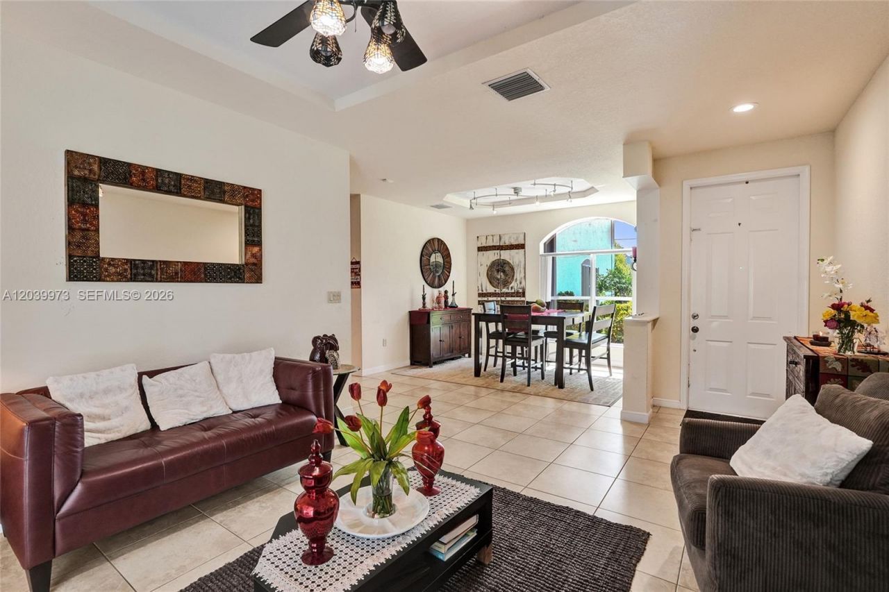 2151 NW 121st Ave , Plantation, FL 33323 Photo
