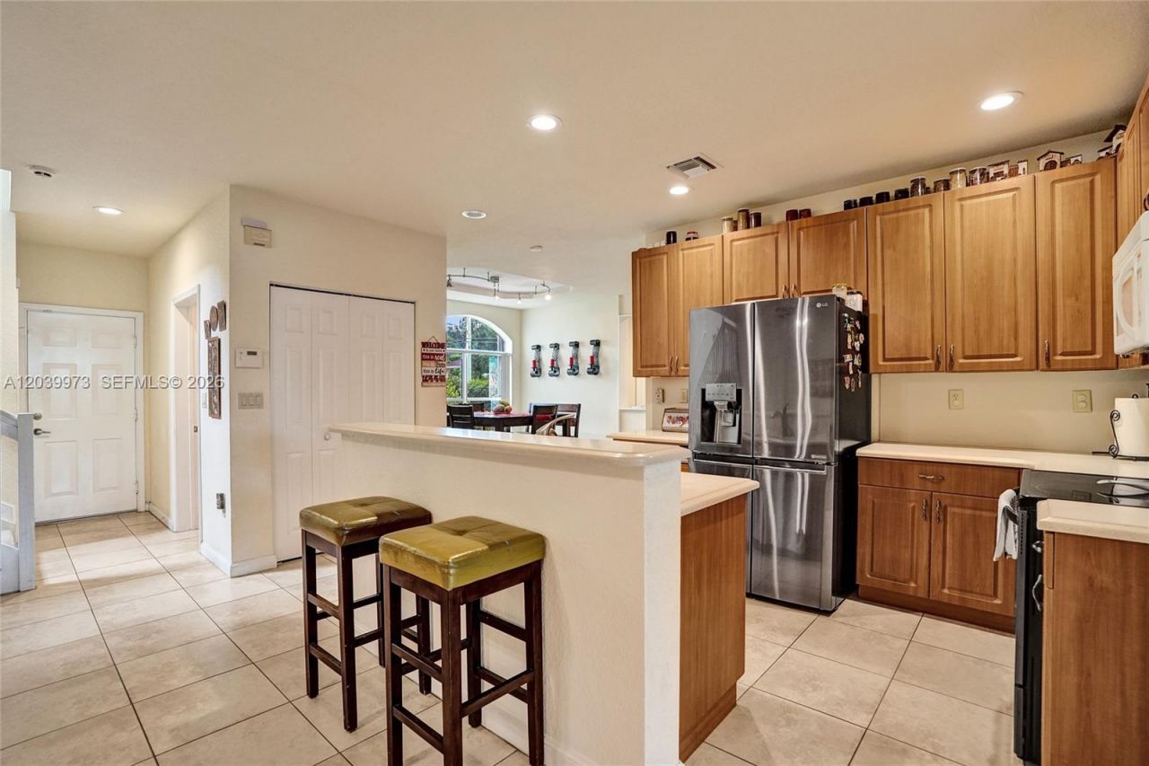 2151 NW 121st Ave , Plantation, FL 33323 Photo