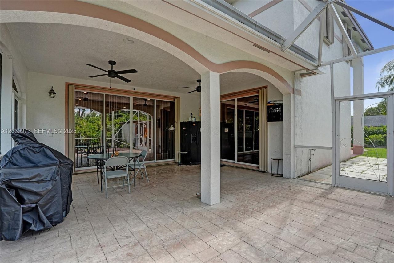 2151 NW 121st Ave , Plantation, FL 33323 Photo