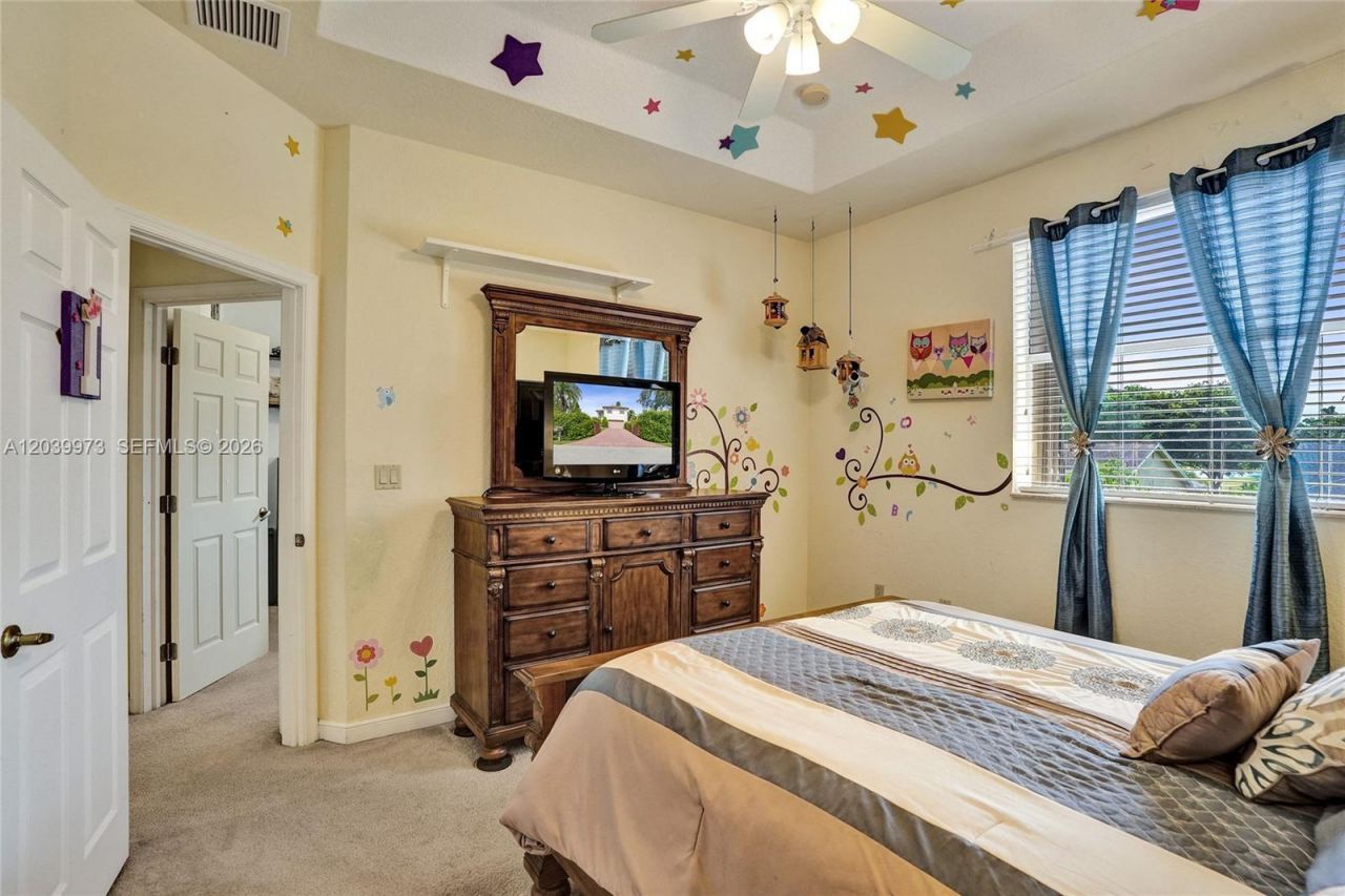2151 NW 121st Ave , Plantation, FL 33323 Photo