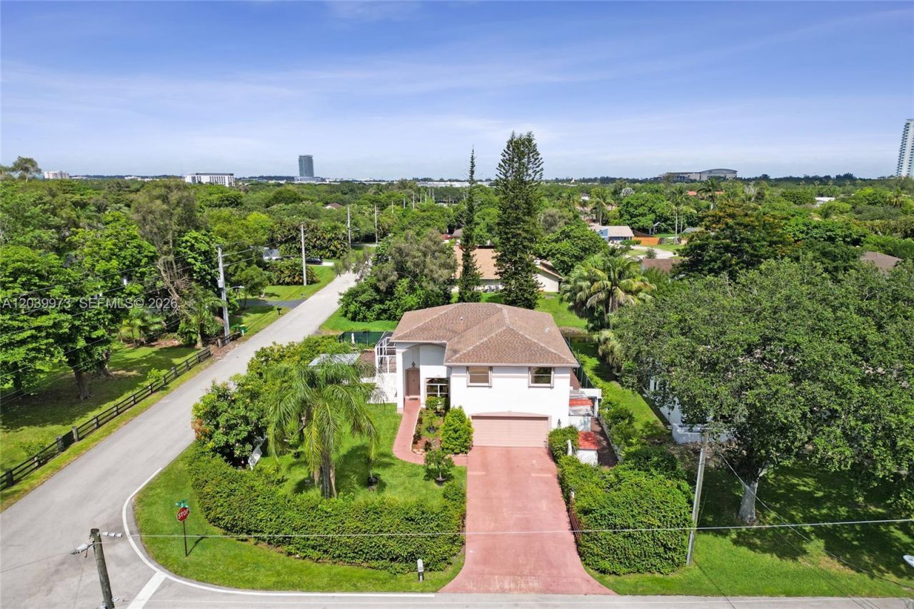 2151 NW 121st Ave , Plantation, FL 33323 Photo