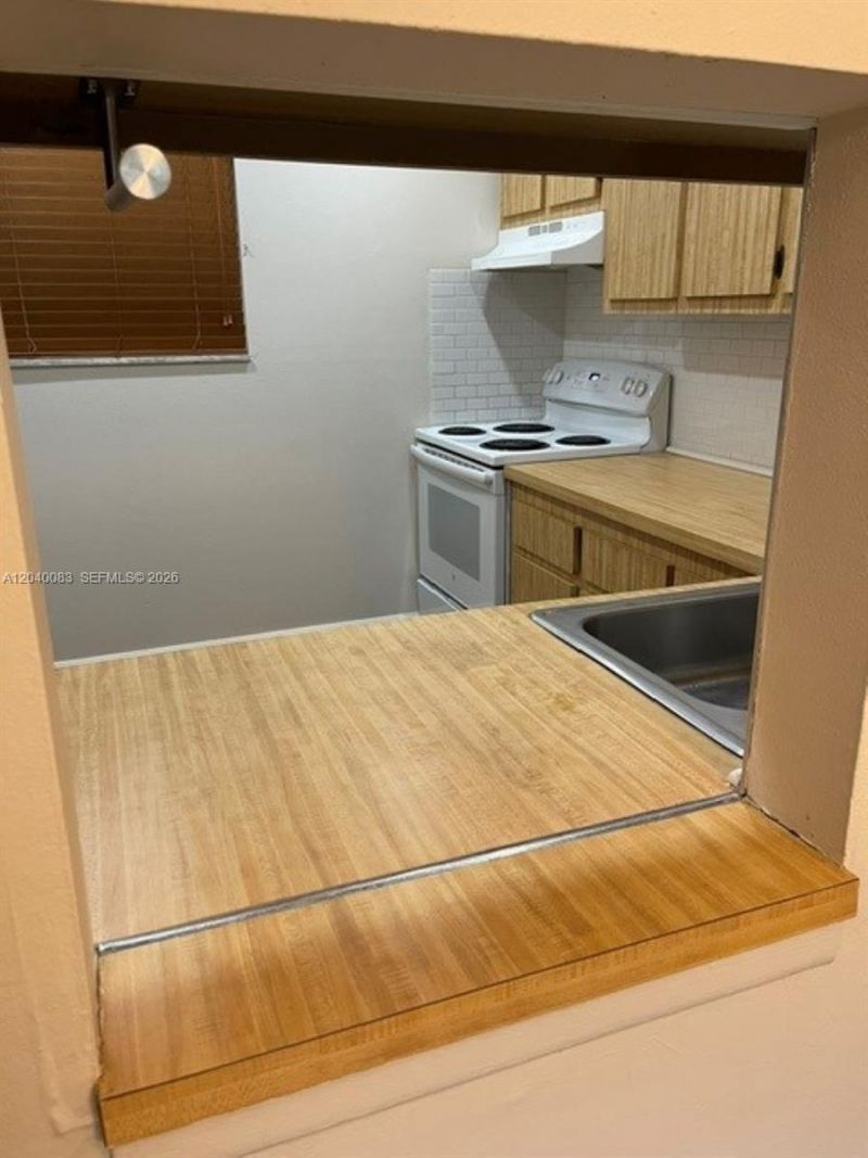 8103 Camino Real, Unit C-108, Miami, FL 33143 Photo
