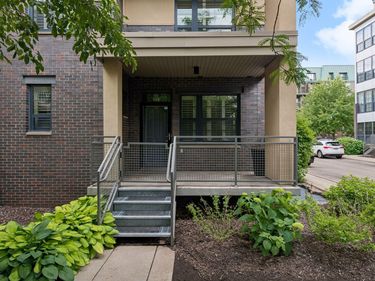 2566 Ellis Avenue, Unit 104, Saint Paul, MN 55114