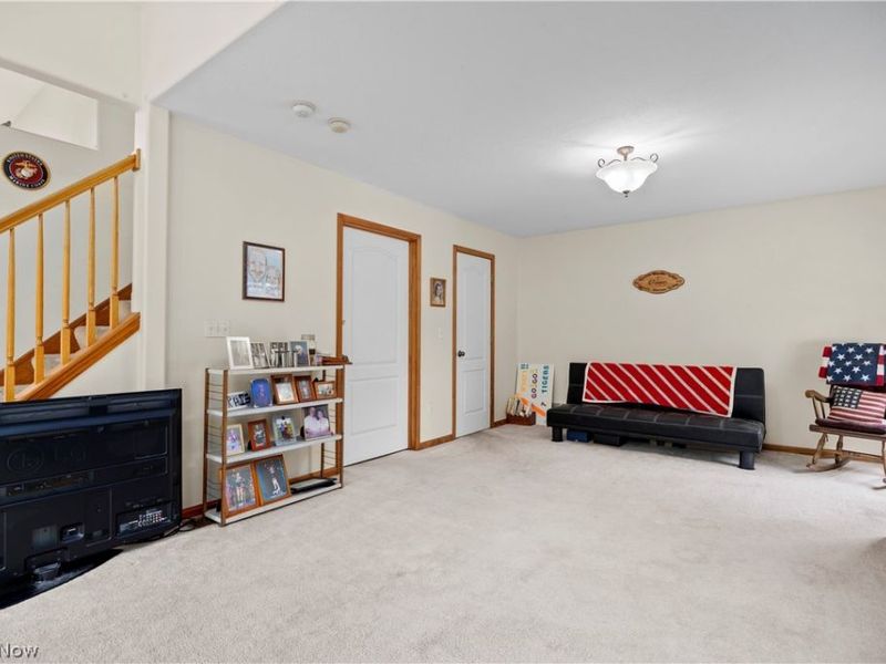 807 Timberlake Trail Drive, Brunswick, OH 44212 Photo 5