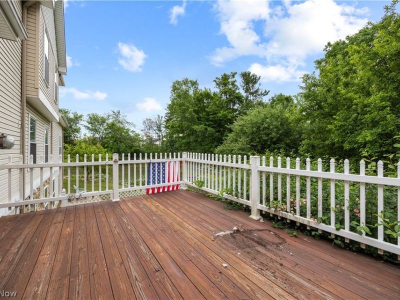 807 Timberlake Trail Drive, Brunswick, OH 44212 Photo 8