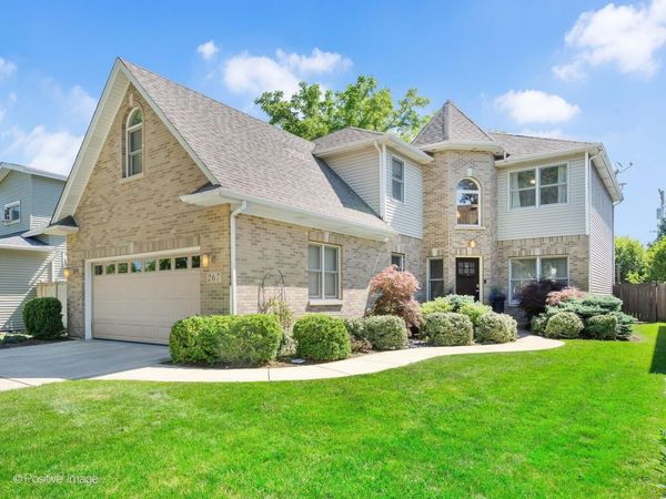 267 N Walnut Street , Elmhurst, IL 60126