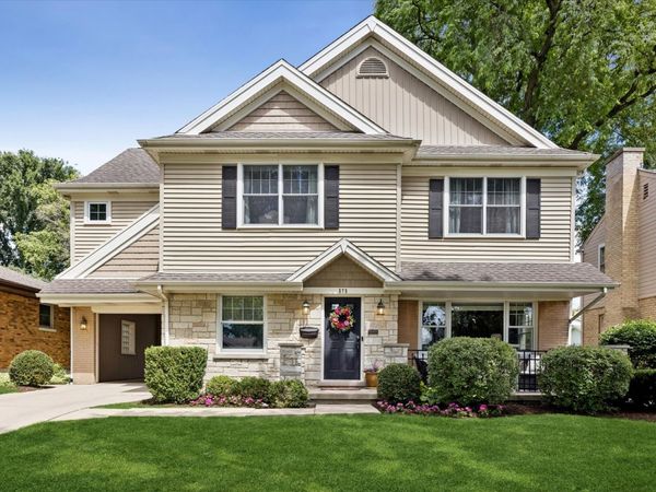 575 S Fern Avenue , Elmhurst, IL 60126