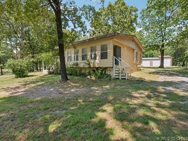 115 Big Bluff Road , Pryor, OK 74361