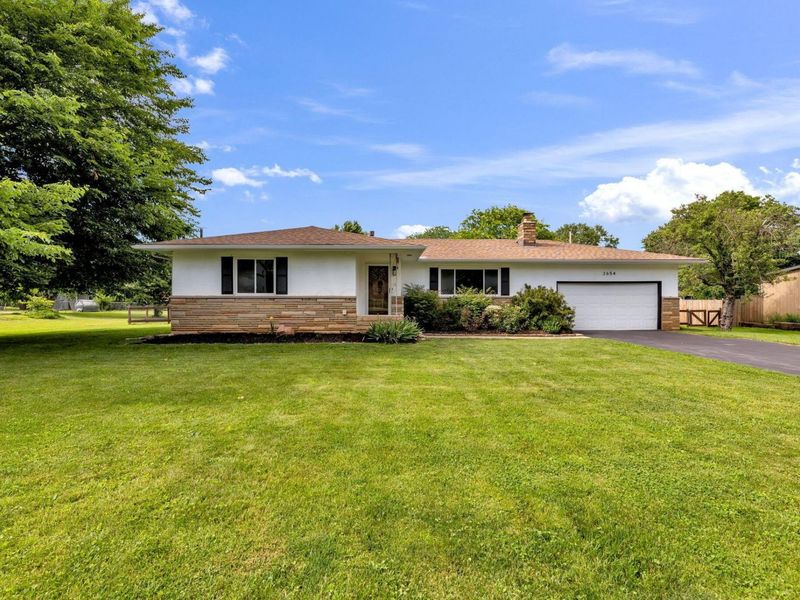 2654 Youngs Grove Road, Columbus, OH 43231 Photo 2
