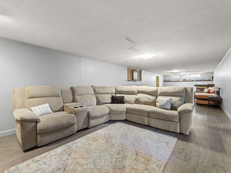 2654 Youngs Grove Road, Columbus, OH 43231 Photo 32