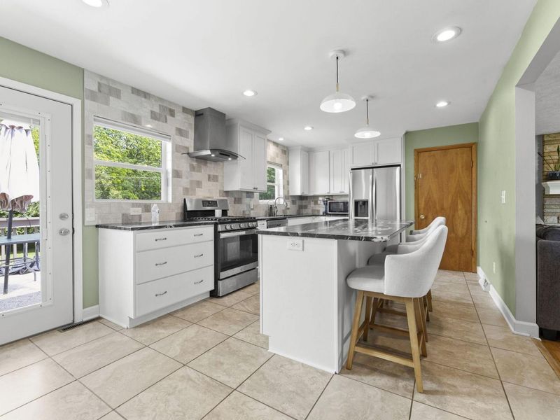 2654 Youngs Grove Road, Columbus, OH 43231 Photo 9