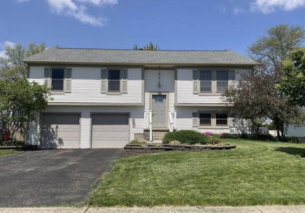 230 Buckboard Lane , Plain City, OH 43064 Main Photo