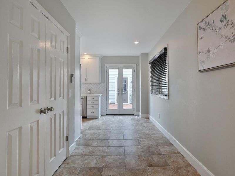 256 Lansing Street, Columbus, OH 43206 Photo 14