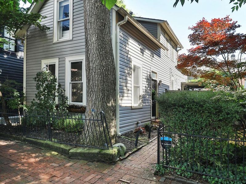 256 Lansing Street, Columbus, OH 43206 Photo 2