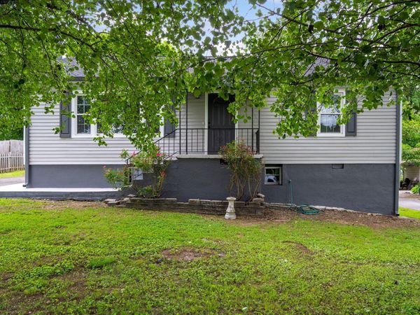 90 Mcafee Road, Rossville, GA 30741