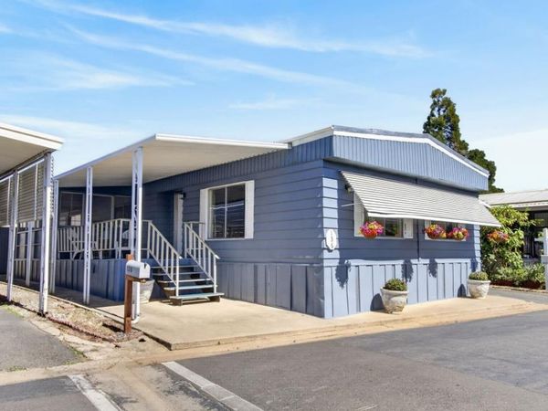 10035 Mills Station #136, Sacramento, CA 95827