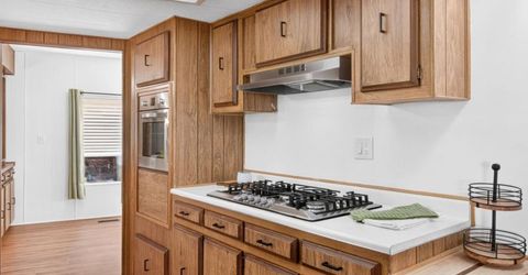 10035 Mills Station #136, Sacramento, CA 95827 Photo
