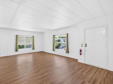 10035 Mills Station #136, Sacramento, CA 95827 Photo