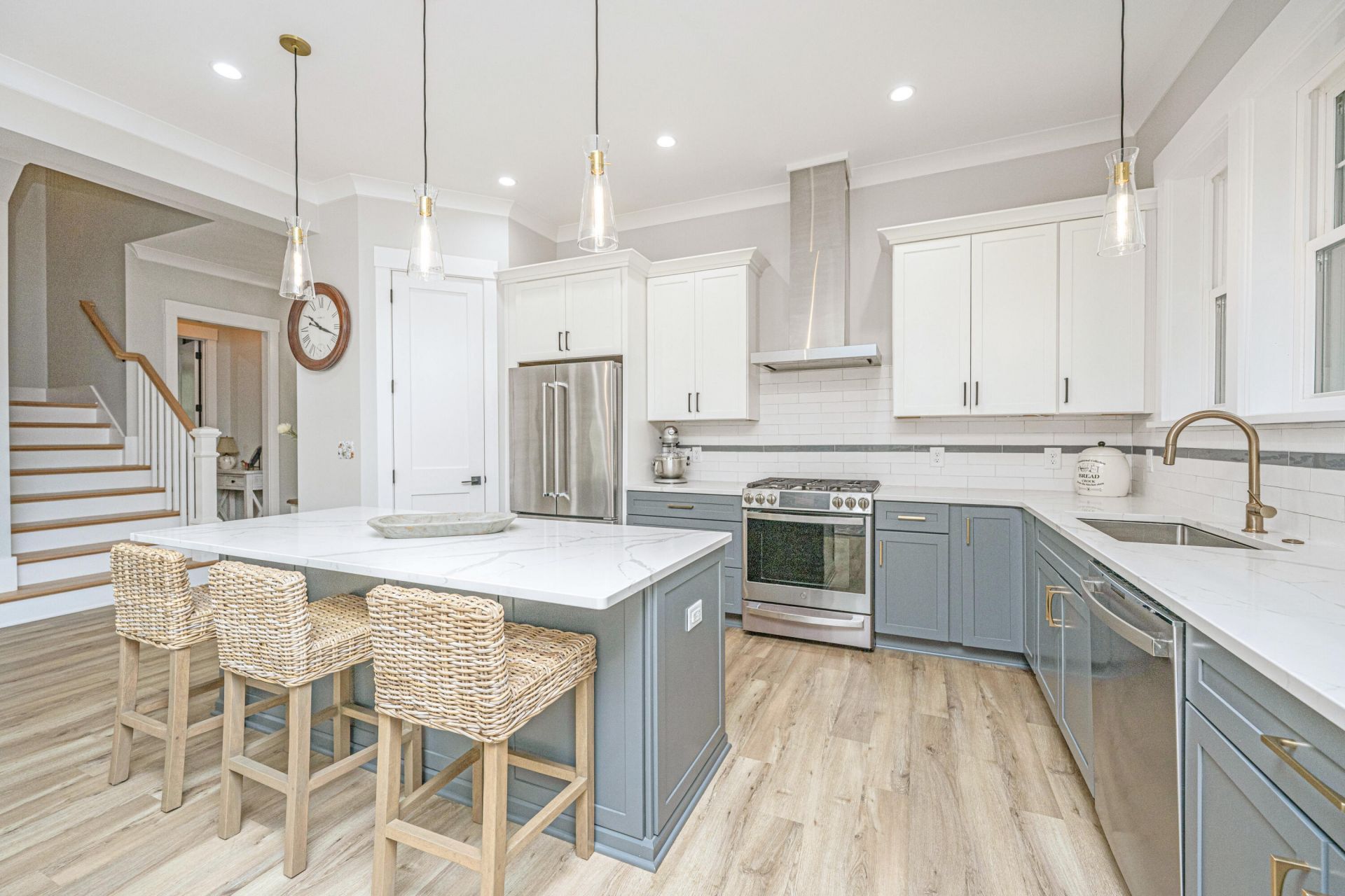 3635 Pandora Drive Photo 7