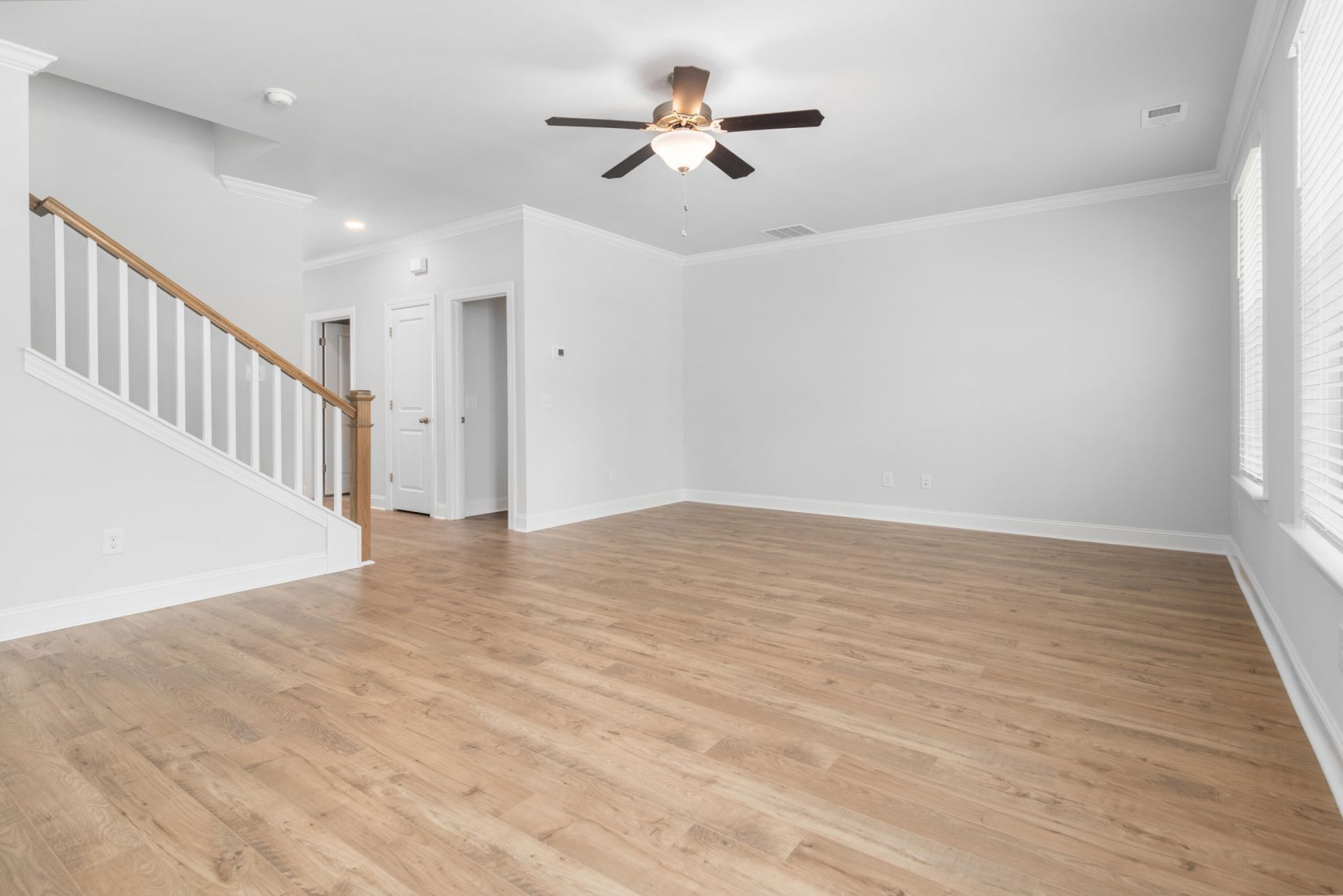 1150 Oak Bluff Avenue Photo 10