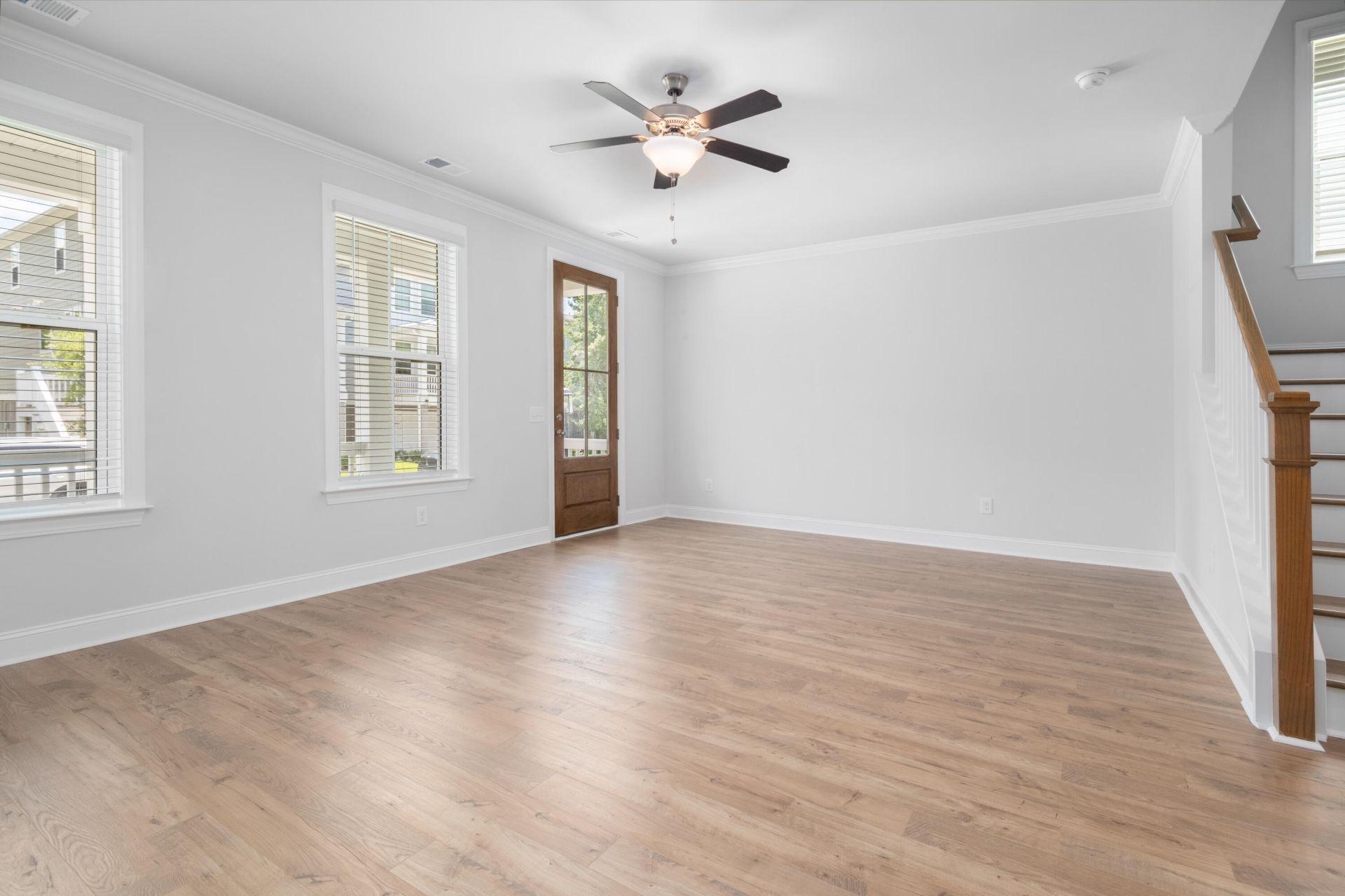 1150 Oak Bluff Avenue Photo 9