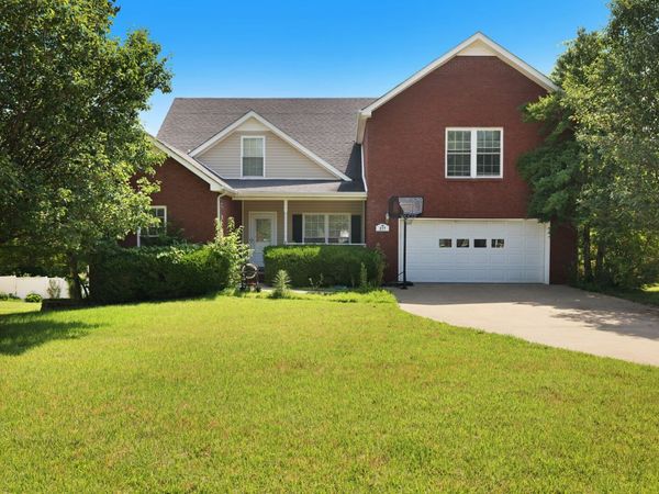 277 Fair Haven Dr, Clarksville, TN 37043