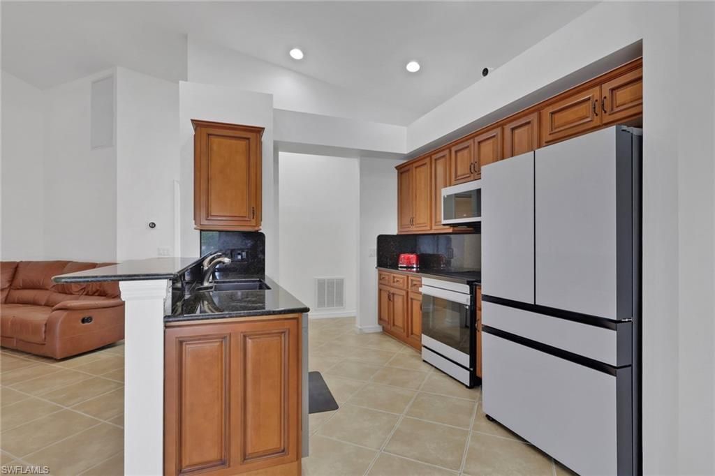 1330 11th St Sw, Naples, FL 34117 Photo