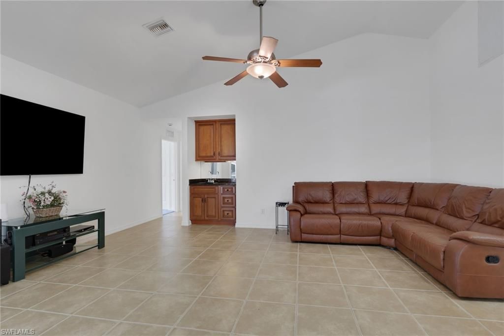 1330 11th St Sw, Naples, FL 34117 Photo