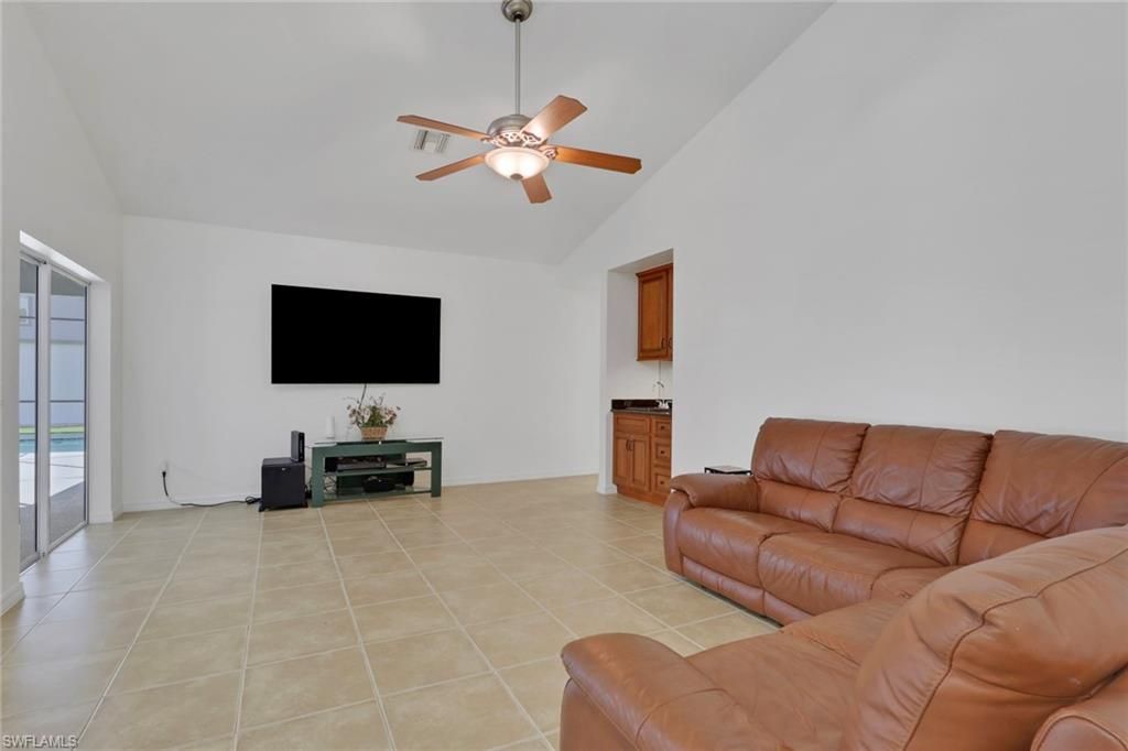 1330 11th St Sw, Naples, FL 34117 Photo