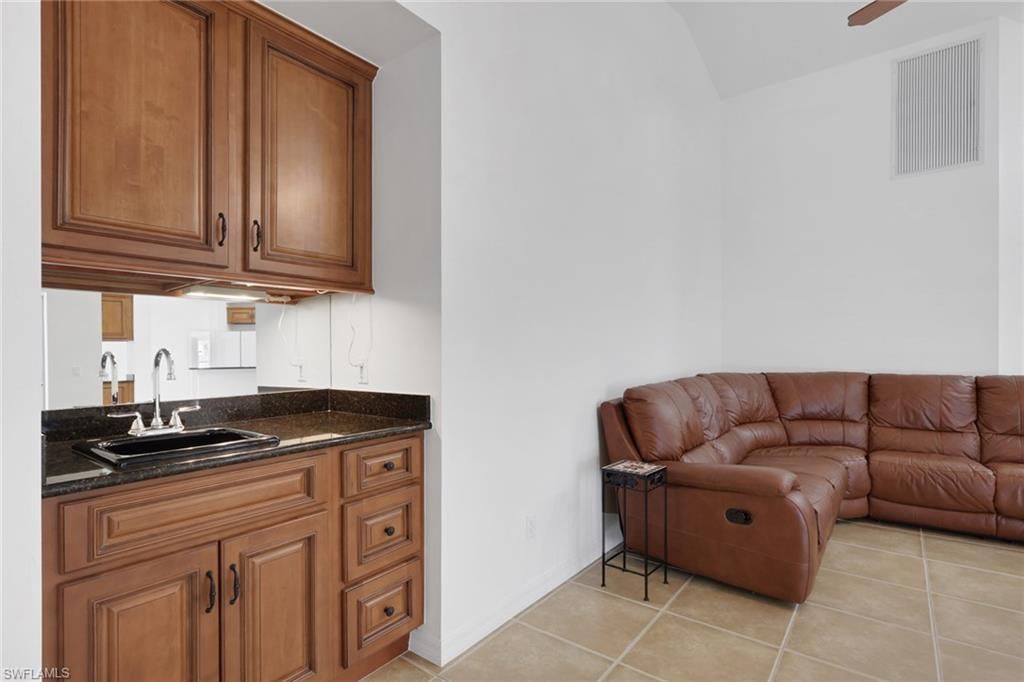 1330 11th St Sw, Naples, FL 34117 Photo
