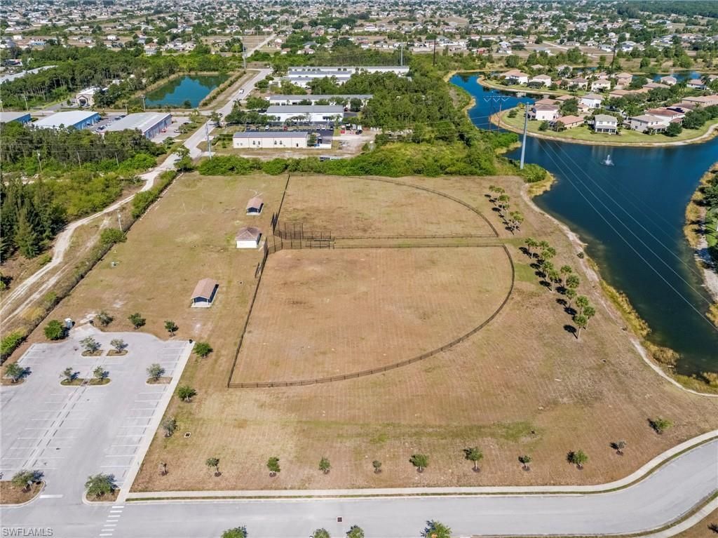 2727 Blue Cypress Lake Ct, Cape Coral, FL 33909 Photo