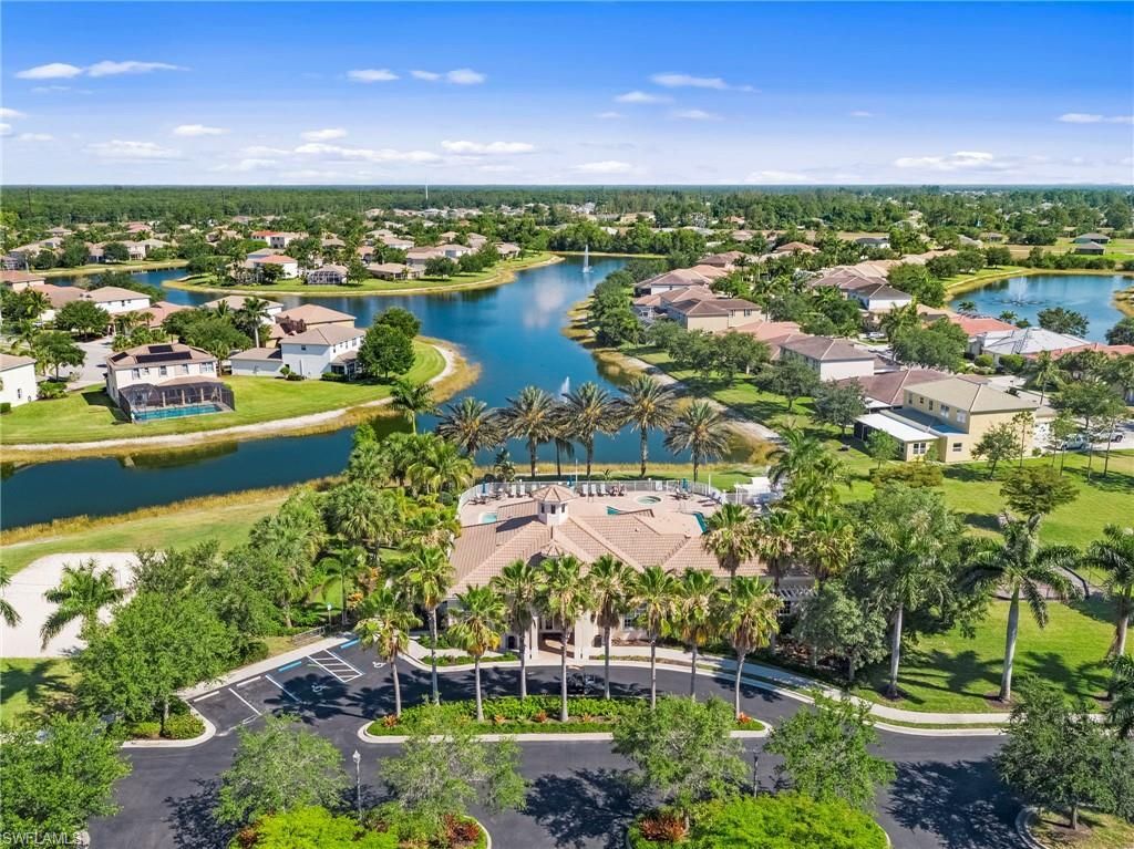 2727 Blue Cypress Lake Ct, Cape Coral, FL 33909 Photo