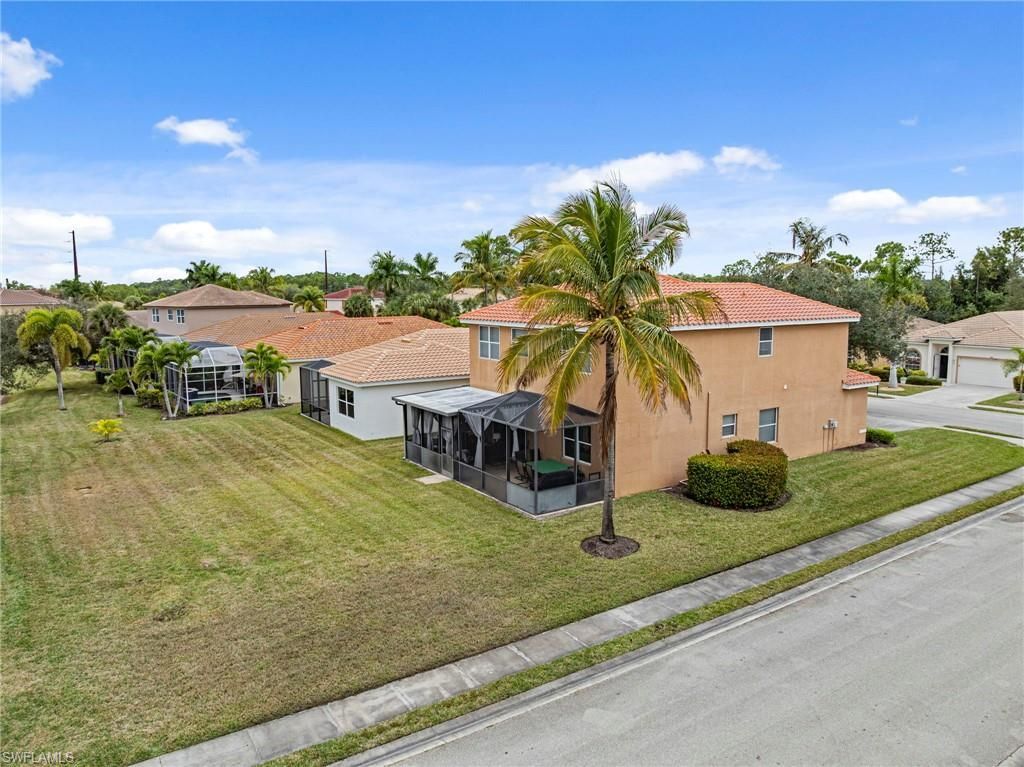 2727 Blue Cypress Lake Ct, Cape Coral, FL 33909 Photo