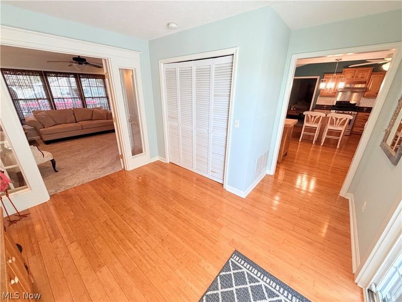 35975 Matoma Boulevard, Eastlake, OH 44095 Photo 12