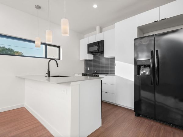 3515 Webberville RD , Unit 404, Austin, TX 78702