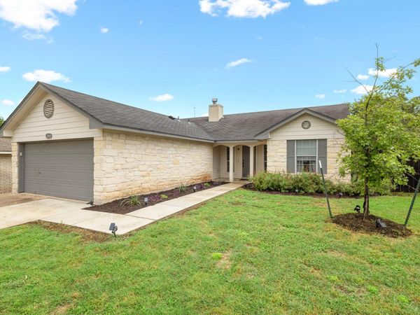 2010 Barnett DR, Cedar Park, TX 78613