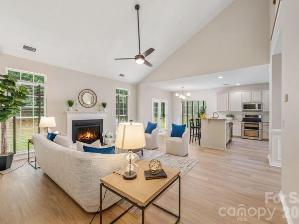 20307 Southshore Drive , Cornelius, NC 28031