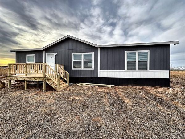 8051 Centennial Farms Drive, Coyle, OK 73027