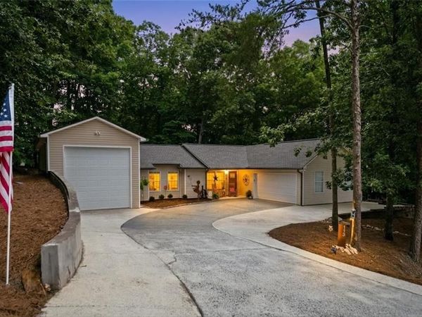 113 Eagle Heart Court, Waleska, GA 30183