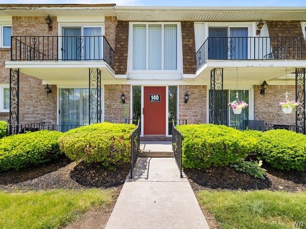 140 Old Lyme Drive , Unit 4, Buffalo, NY 14221