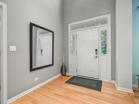 Main Photo