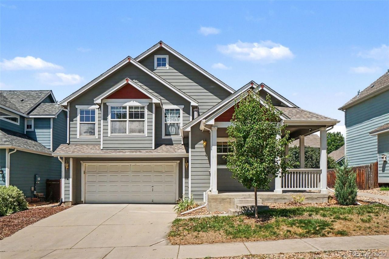 305 Maggie Street, Longmont, CO 80501 Main Photo