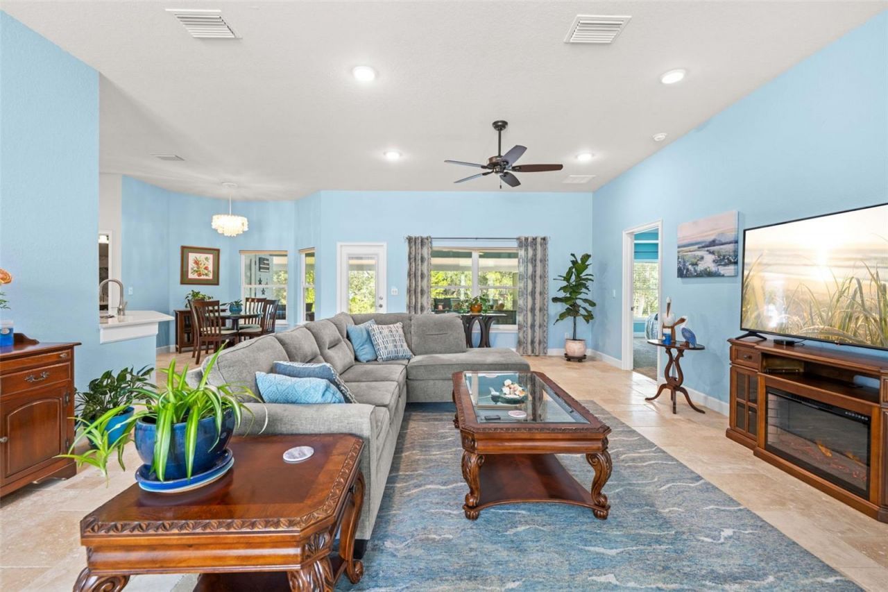 8 Dahlia Circle S, Homosassa, FL 34446 Photo